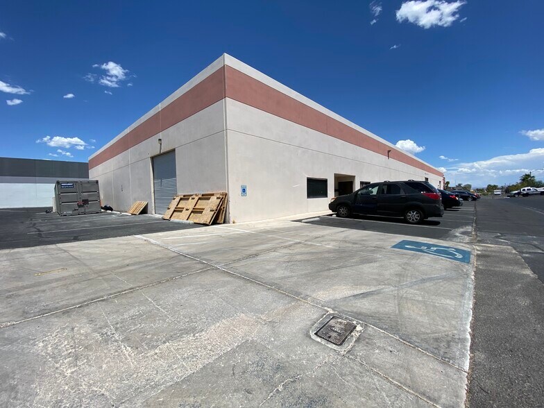 6225 S Mojave Rd, Las Vegas, NV for lease - Building Photo - Image 1 of 7