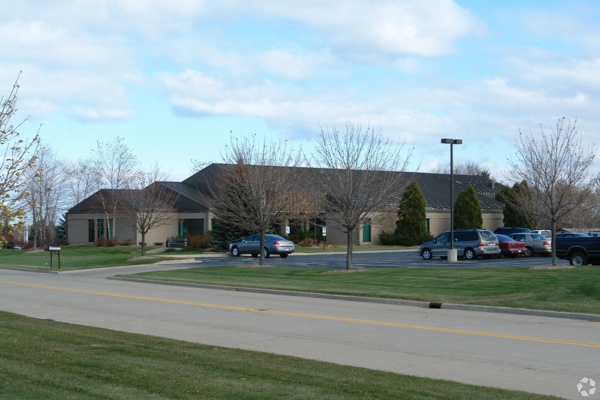 400 Ams Ct, Howard, WI for sale Building Photo- Image 1 of 1