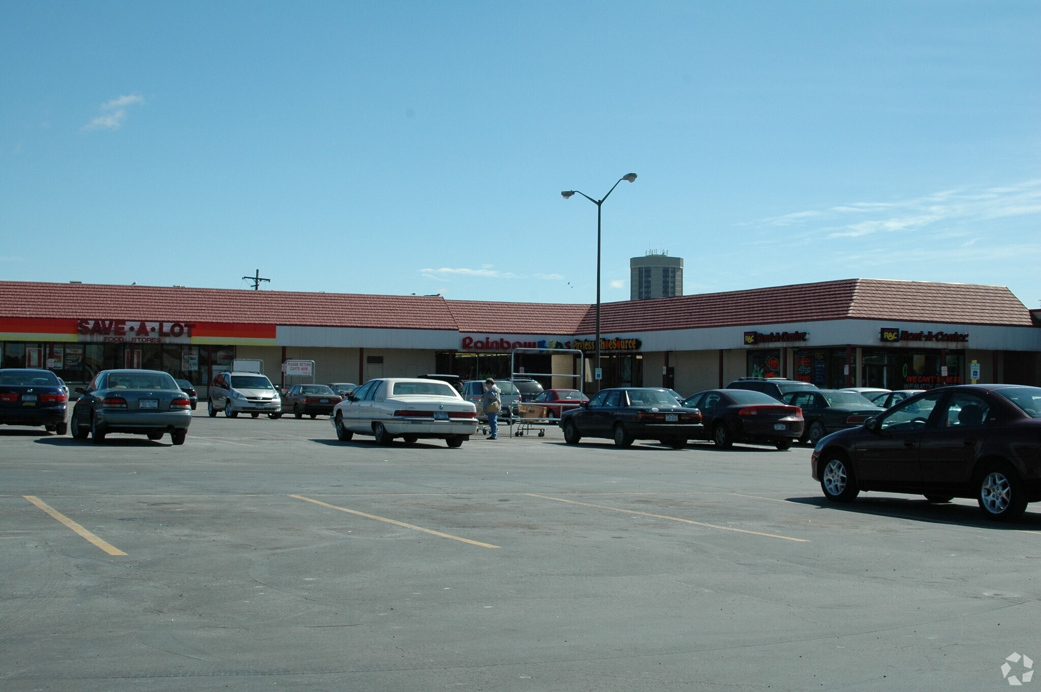 999 E Ridge Rd, Rochester, NY 14621 Retail For Sale