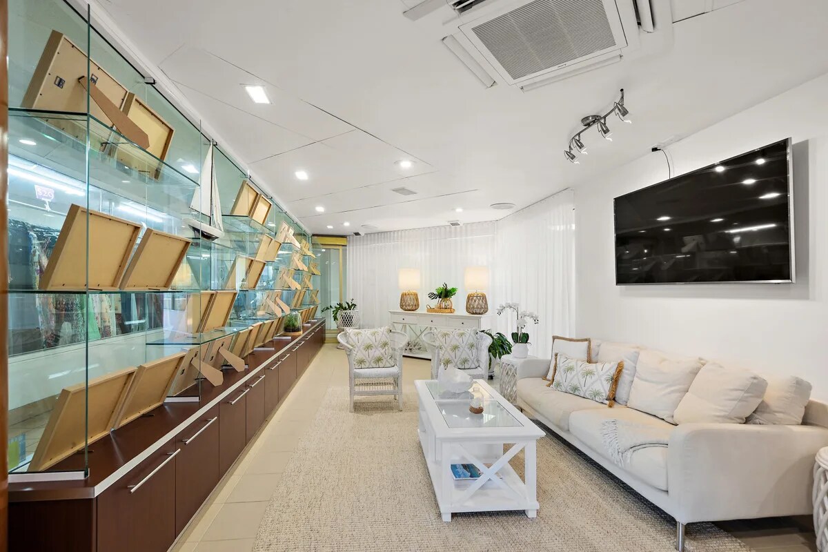 71A Victoria Pde, Nelson Bay, NSW 2315 - Unit 32D - - Interior Photo - Image 2 of 7
