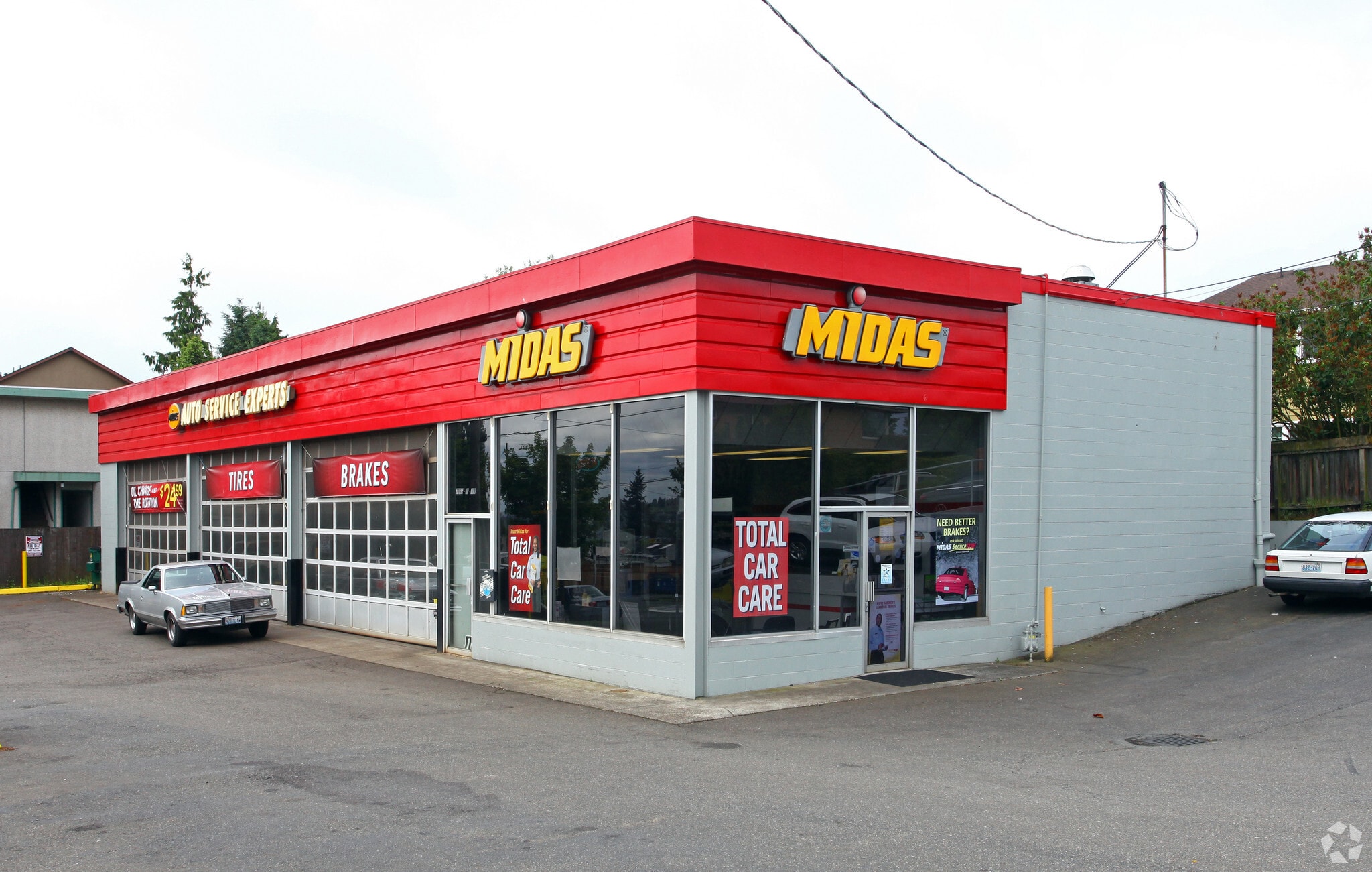 7055 15th Ave NW, Seattle, WA for lease Primary Photo- Image 1 of 3