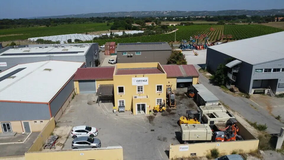 Flex in BERRE-L'ETANG for lease Aerial- Image 1 of 6