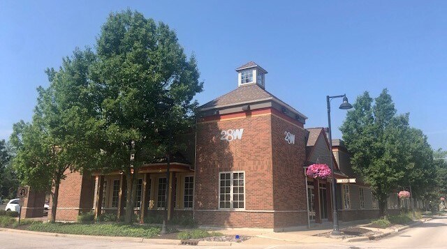 28 W Nebraska St, Frankfort, IL for lease - Primary Photo - Image 1 of 14