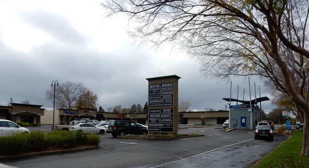 8510-8550 Madison Ave, Fair Oaks, CA for lease - Building Photo - Image 1 of 7