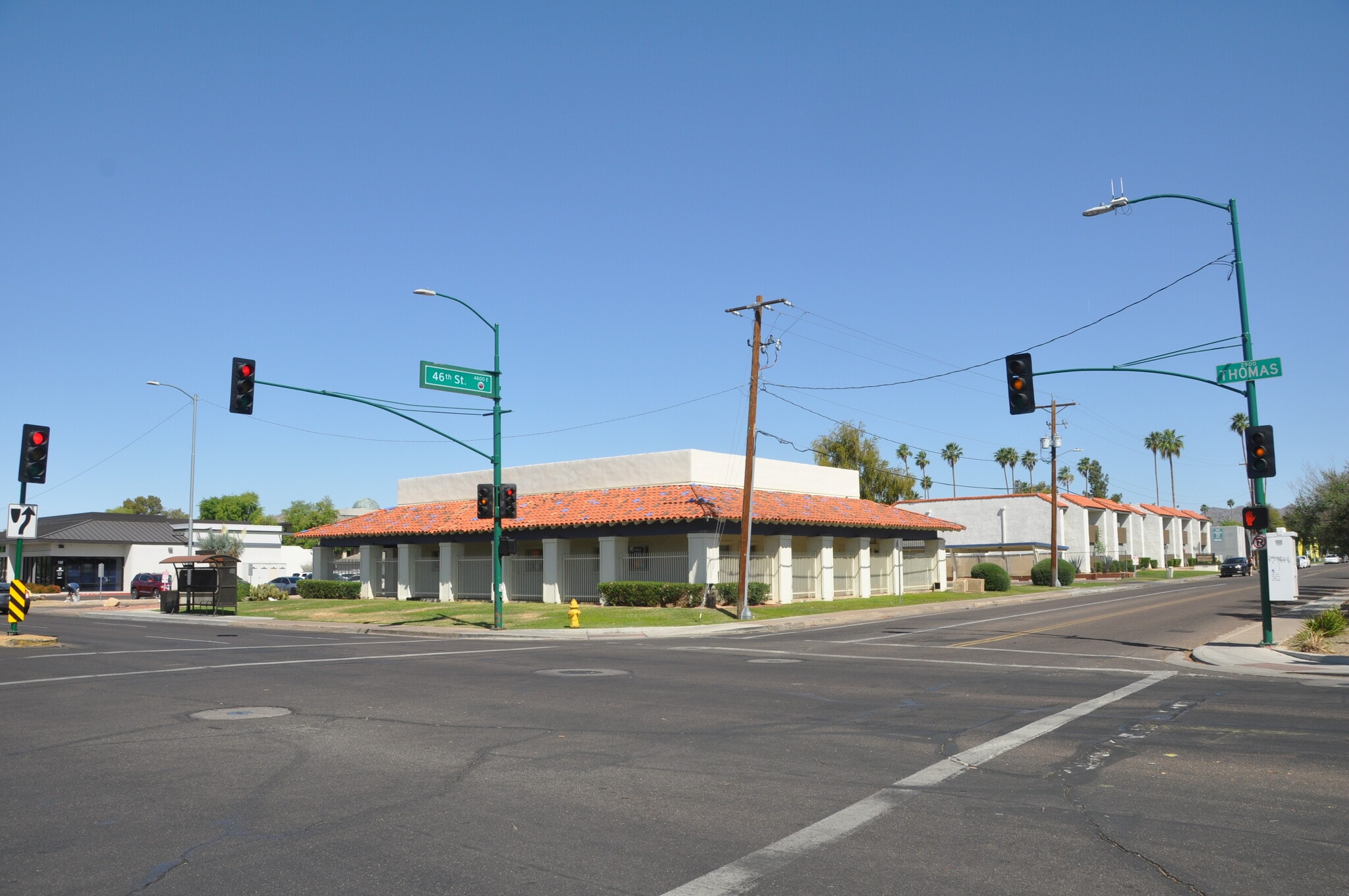 4550 E Thomas Rd, Phoenix, AZ for sale Primary Photo- Image 1 of 7