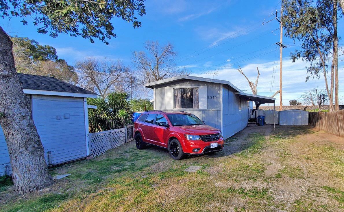5513 Arboga Rd, Olivehurst, CA 95961