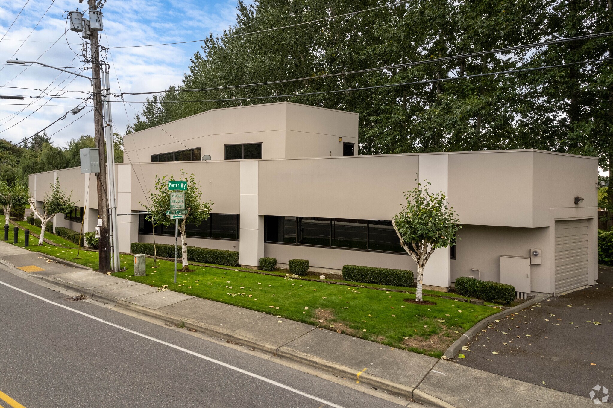 1105 Porter Way, Milton, WA for sale Primary Photo- Image 1 of 1