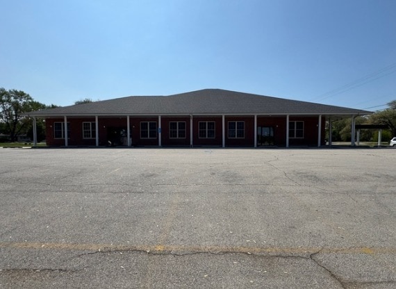 2525 E Division St, Diamond, IL for lease - Building Photo - Image 3 of 10