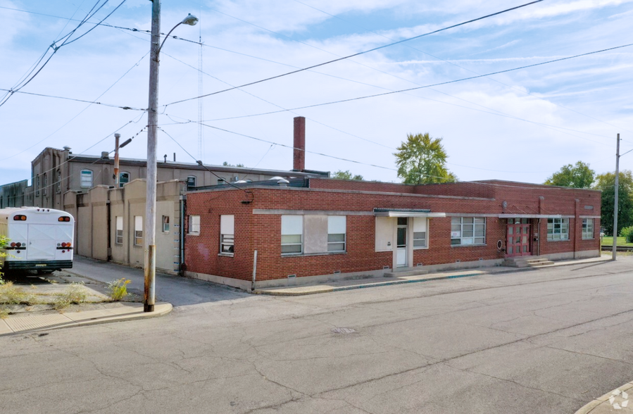 1416 Lincoln St, Anderson, IN for lease - Building Photo - Image 2 of 4