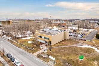 7150 Rue Frederick-Banting, Montréal, QC - AERIAL  map view