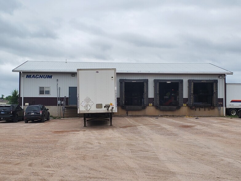 526 Box Elder Rd W, Box Elder, SD for sale - Primary Photo - Image 1 of 1