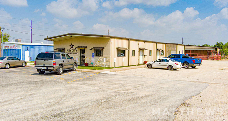 318 E South 11th St, Abilene, TX for sale - Building Photo - Image 1 of 3