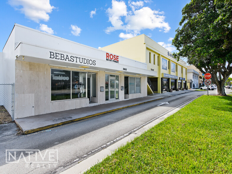 2852 E Oakland Park Blvd, Fort Lauderdale, FL for sale - Building Photo - Image 2 of 15