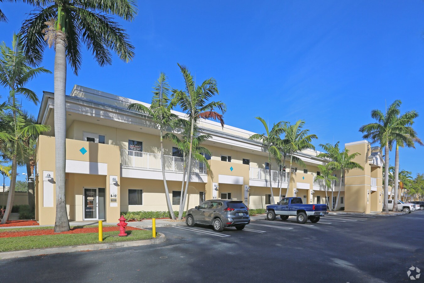 2761 Vista Pky, West Palm Beach, FL 33411 Building E