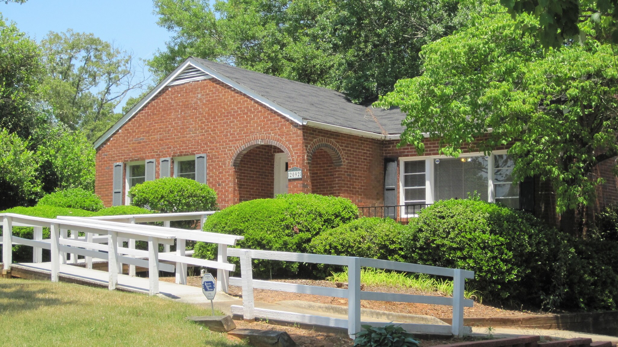 2092 Prince Ave, Athens, GA for sale Primary Photo- Image 1 of 1