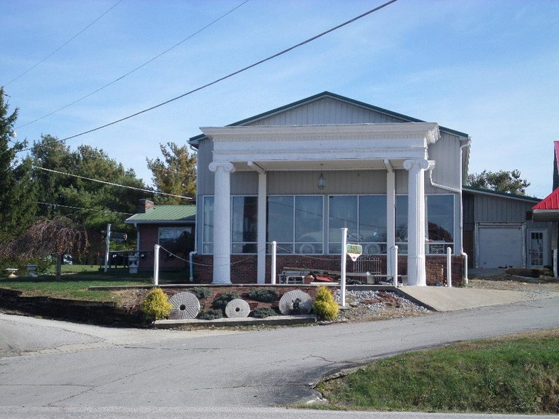 6009 Parker Ln, Mayslick, KY for sale - Primary Photo - Image 1 of 1