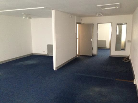 Billington Rd, Burnley for lease - Interior Photo - Image 3 of 5