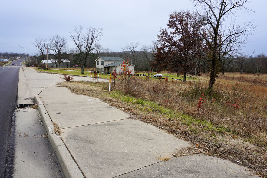 1702 & 1708 E. Hwy 72, Rolla, MO for sale - Building Photo - Image 2 of 4