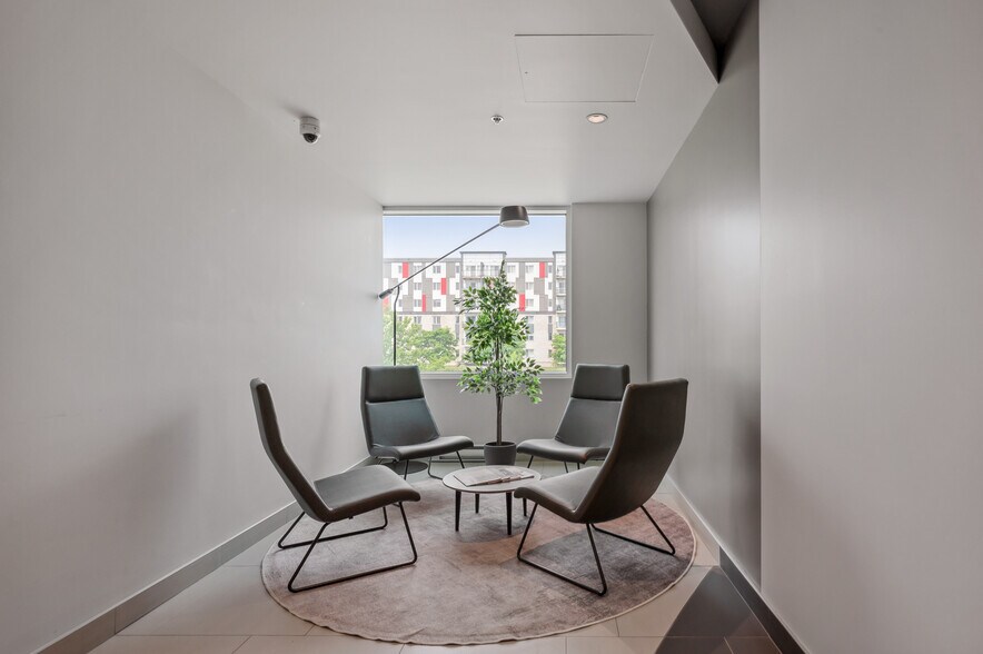 2500-2600 Rue Beaurevoir, Québec, QC for lease - Interior Photo - Image 2 of 7