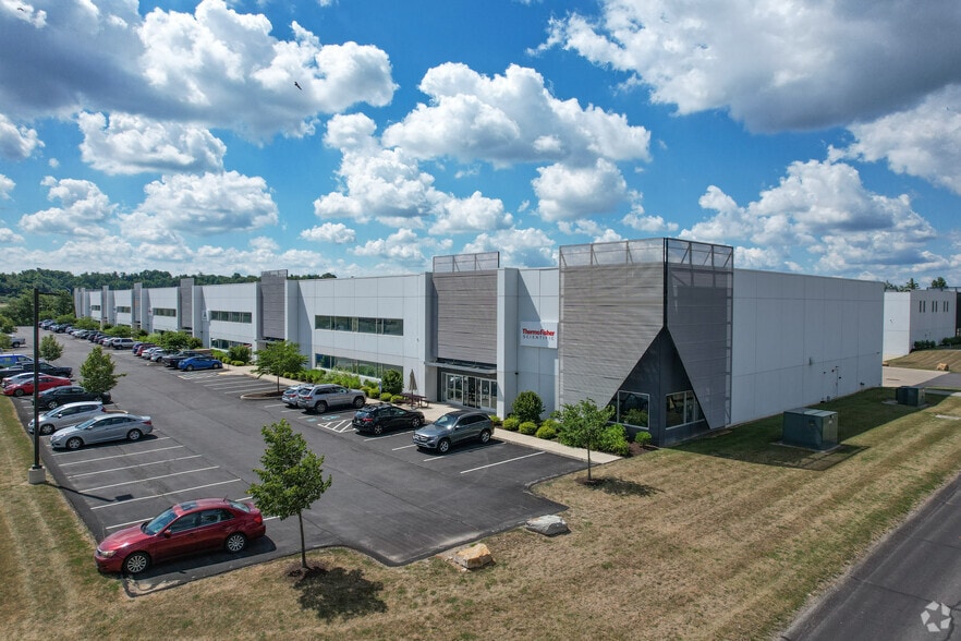 110 S Campus Dr, Imperial, PA 15126