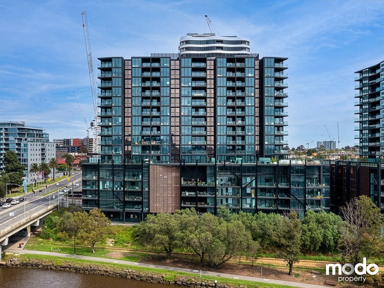 2 Joseph Rd, Footscray for lease - Building Photo - Image 2 of 2