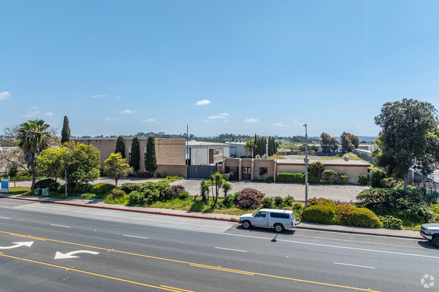 2365 Main St, Chula Vista, CA for lease - Primary Photo - Image 1 of 31