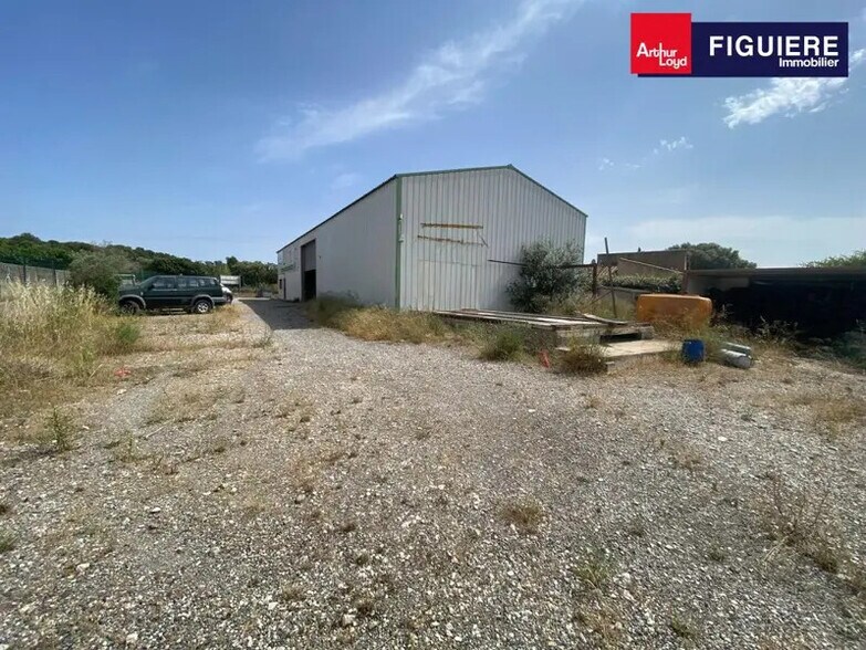 Flex in Lançon-Provence for lease - Building Photo - Image 2 of 10