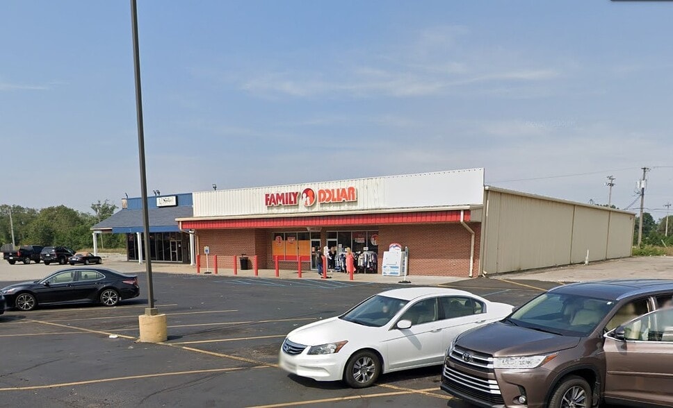 2626 Central Ave, Lake Station, IN for sale - Building Photo - Image 2 of 6