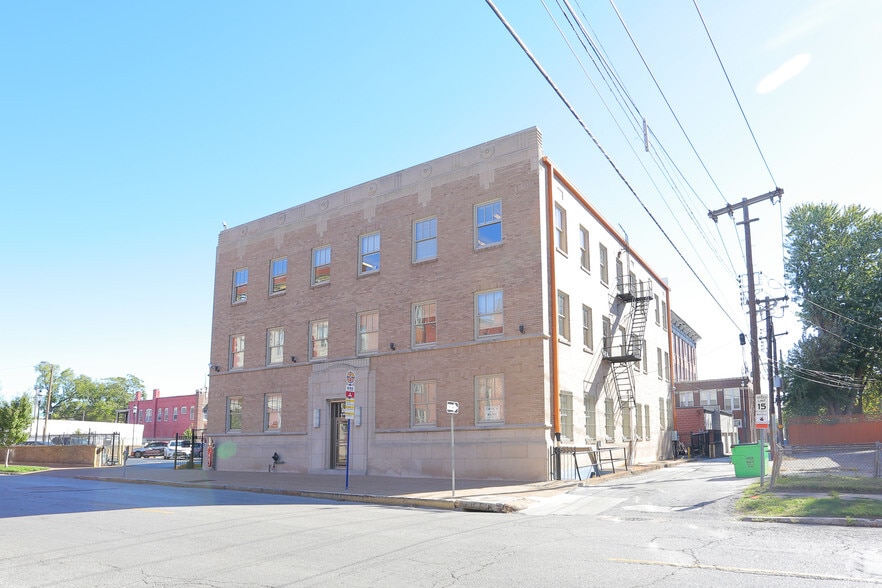 462 N Taylor Ave, Saint Louis, MO for lease - Building Photo - Image 2 of 5