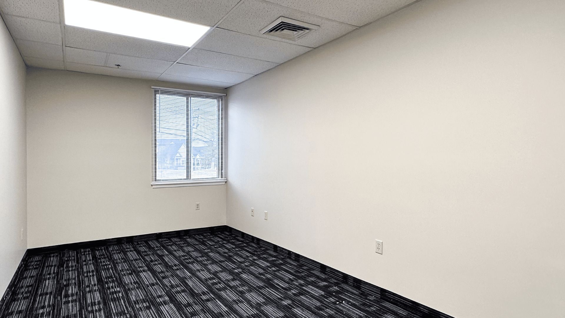 210 Pomeroy Ave, Meriden, CT for lease Interior Photo- Image 1 of 12