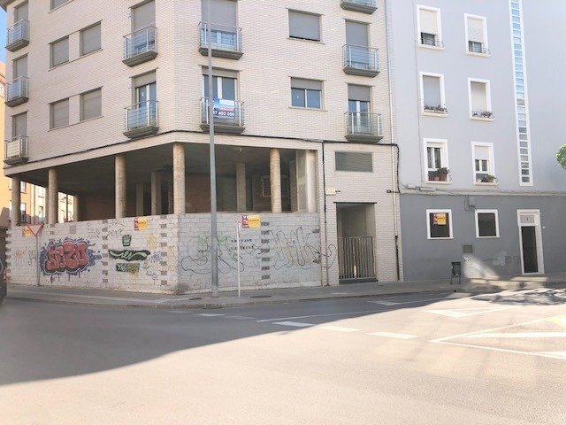 Retail in Gandia, Valencia for sale - Building Photo - Image 2 of 6