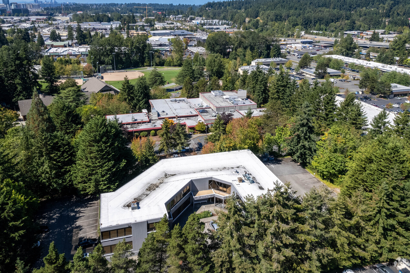 14400 NE Bel-Red Rd, Bellevue, WA 98007 | LoopNet