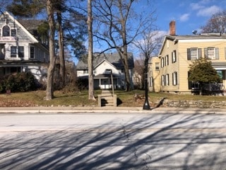 100 Main St, Newton, NJ for sale - Primary Photo - Image 1 of 1