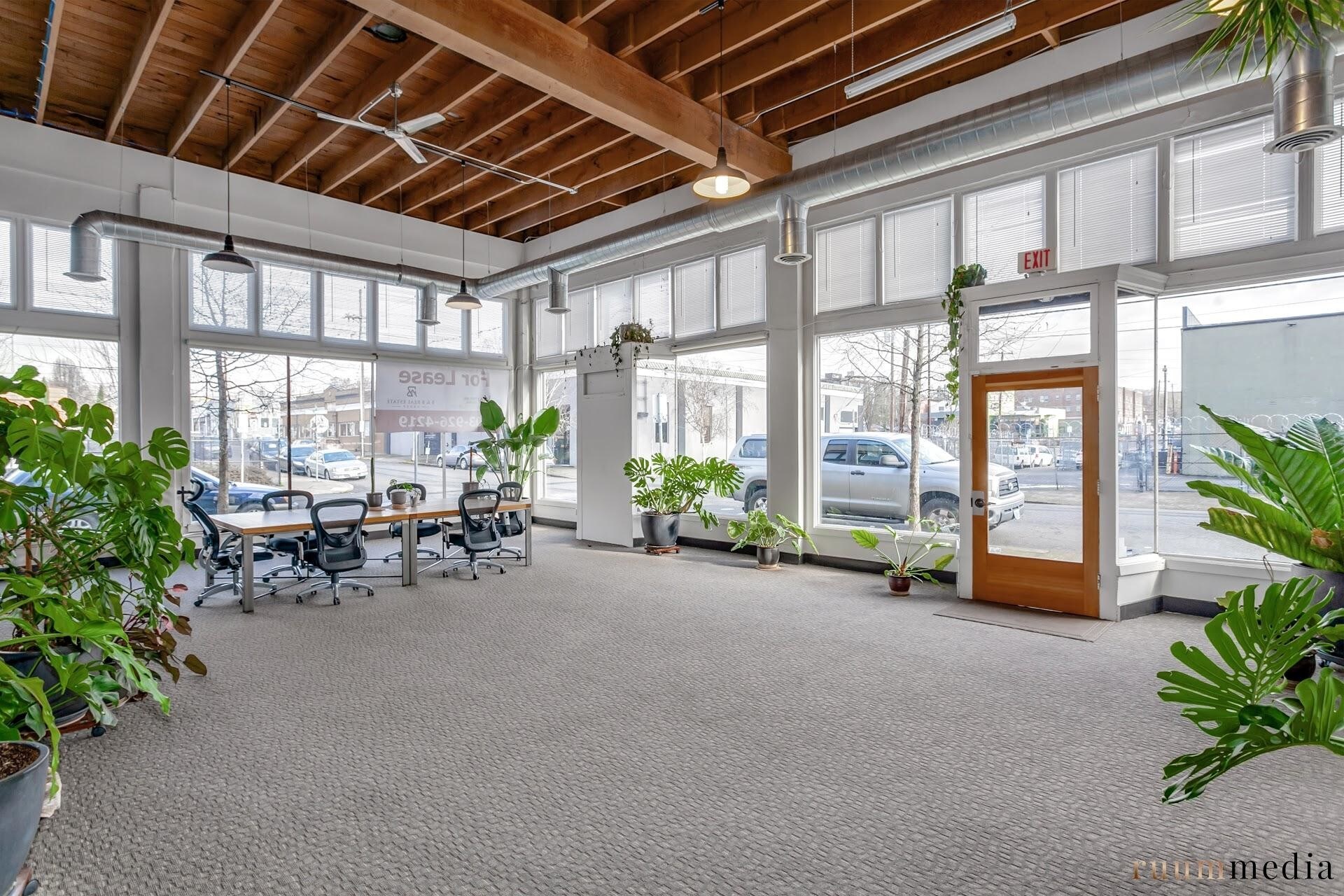 603-619 SE 6th Ave, Portland, OR for sale Interior Photo- Image 1 of 1