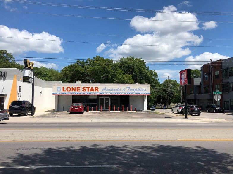 5201 N Lamar Blvd, Austin, TX for sale - Building Photo - Image 1 of 1