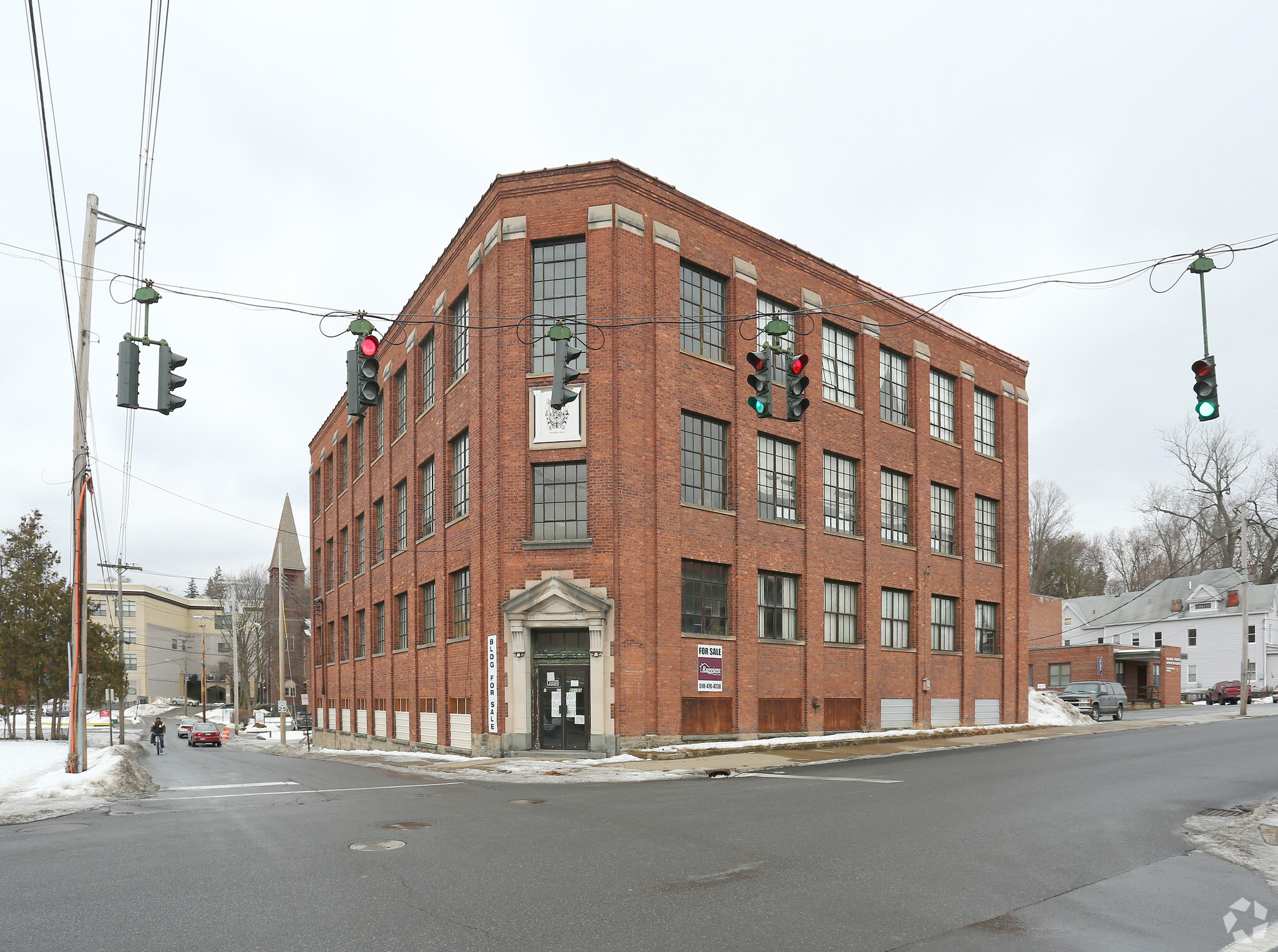 51-53 E Fulton St, Gloversville, NY for sale Primary Photo- Image 1 of 1