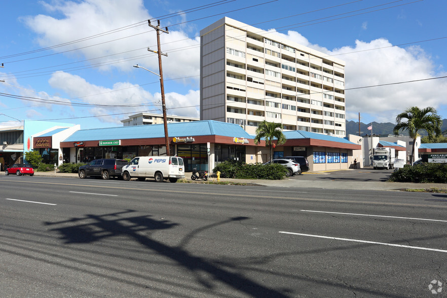 2700 S King St, Honolulu, HI for lease - Primary Photo - Image 3 of 20