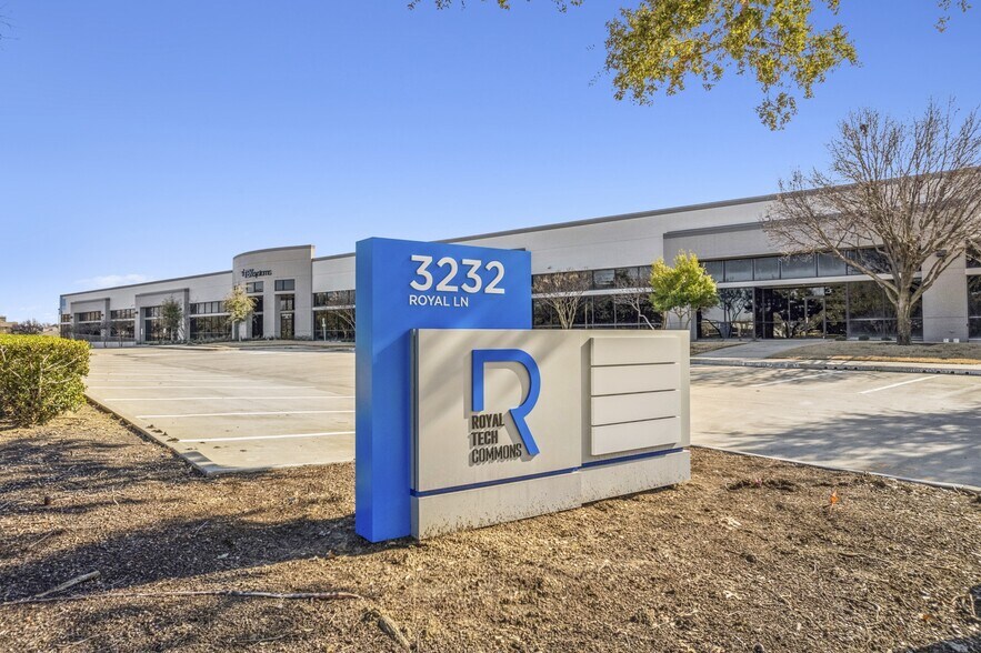 3232 Royal Ln W, Irving, TX for lease - Primary Photo - Image 1 of 31