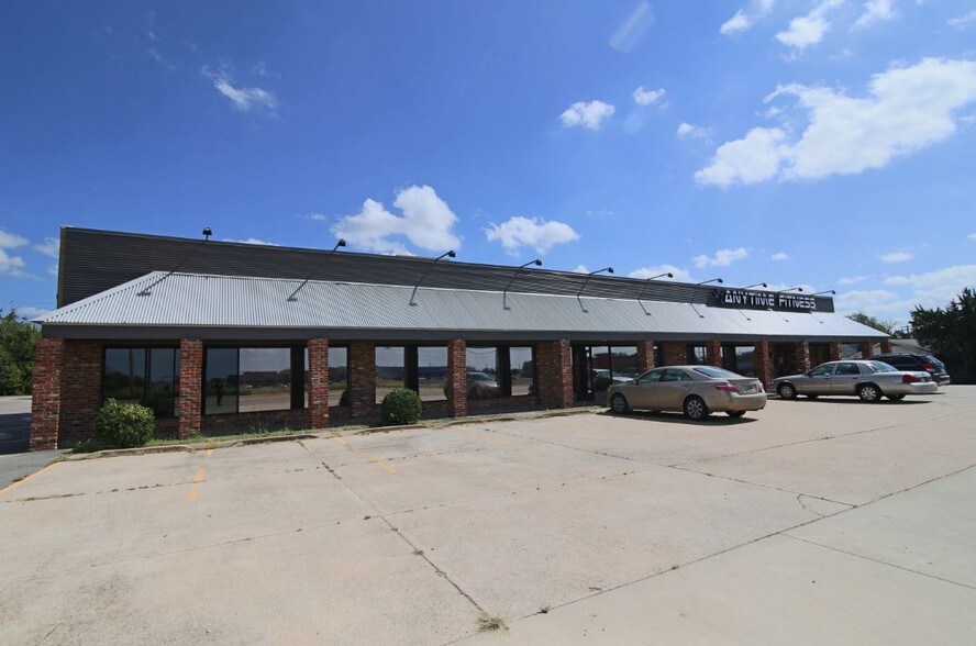 1601 N Kickapoo Ave, Shawnee, OK for sale - Building Photo - Image 1 of 1