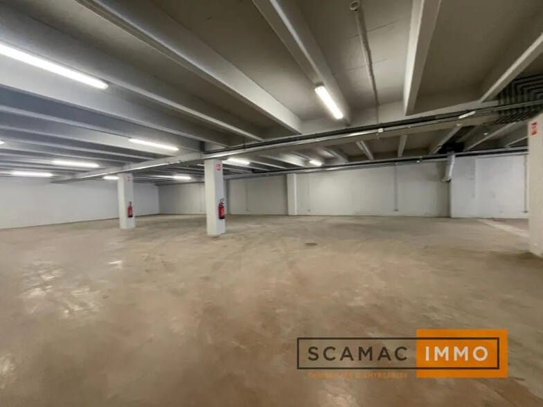 Industrial in Palaiseau for lease - Building Photo - Image 3 of 10