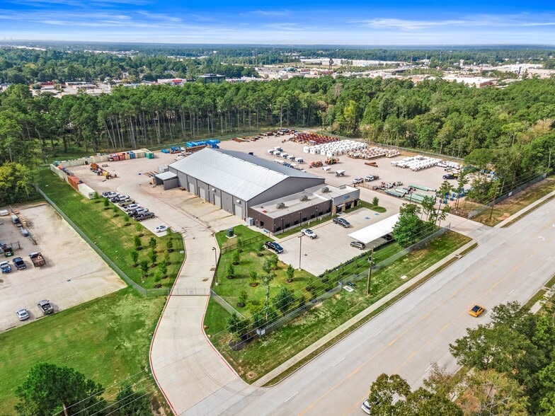 979 Drennen Rd, Conroe, TX for sale - Primary Photo - Image 1 of 1