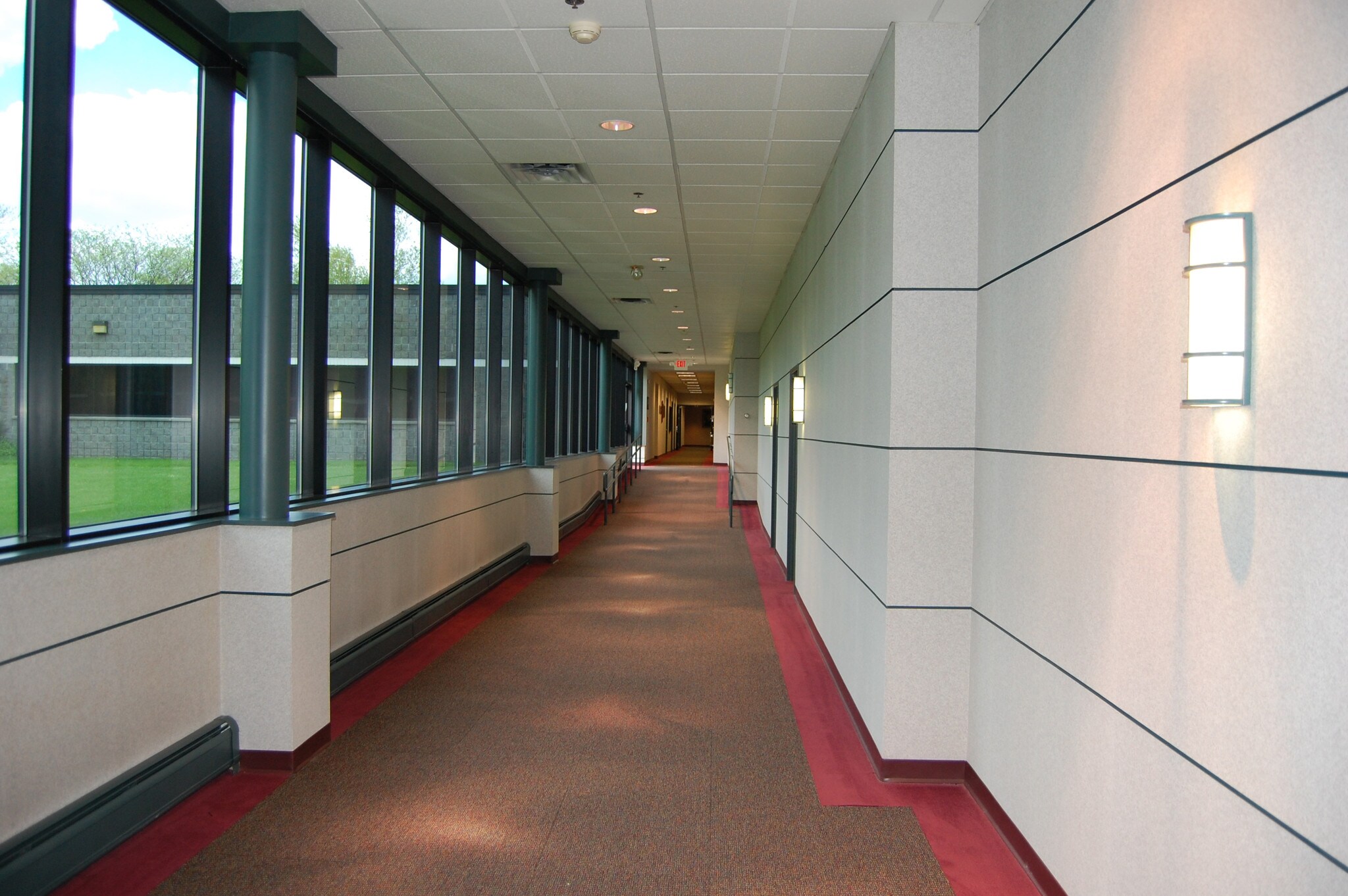 325 High St, Metuchen, NJ for sale Lobby- Image 1 of 1