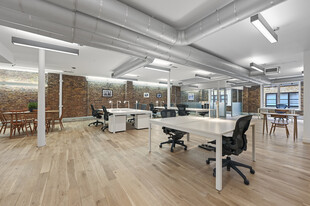 8 Smarts Pl, London LND - Warehouse