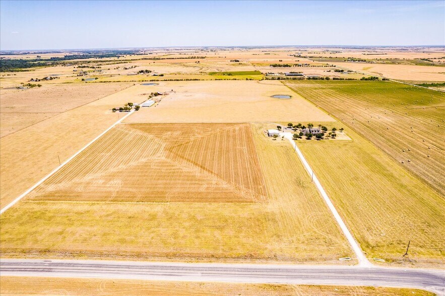 19919 FM 973 N (30+ Acres) rd, Coupland, TX 78615 Land for Sale