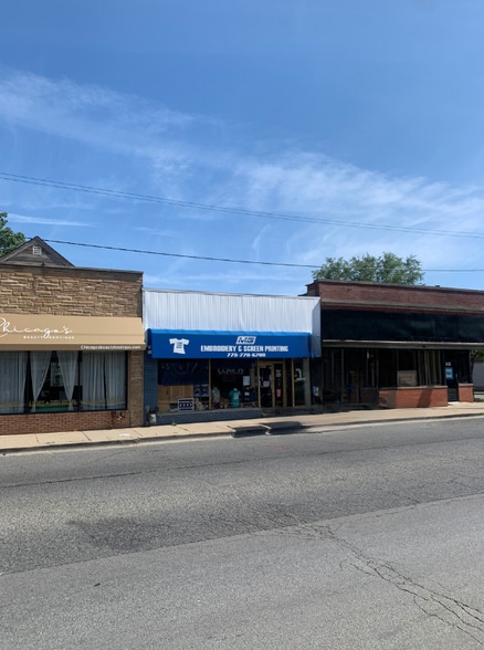 3136 W 111th St, Chicago, IL for sale - Primary Photo - Image 1 of 11