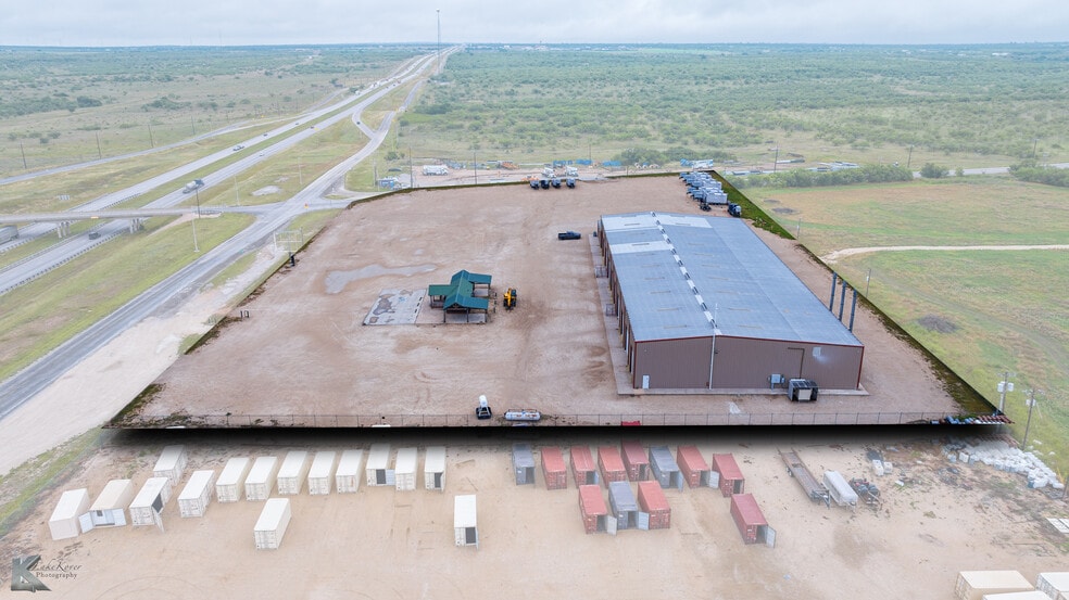 10027 S Frontage Rd, Clyde, TX for sale - Building Photo - Image 3 of 53