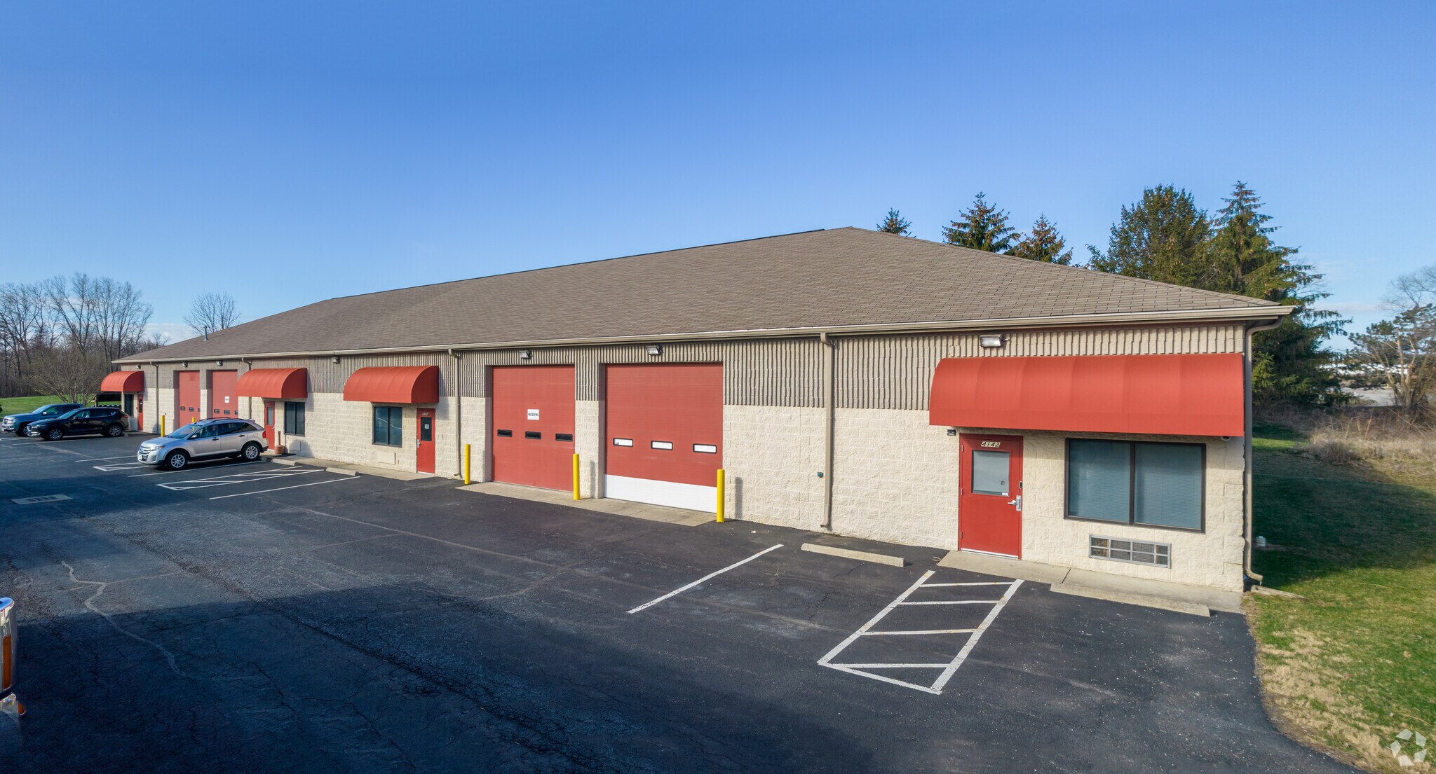 4138-4142 Weaver Ct E, Hilliard, OH for sale Primary Photo- Image 1 of 1