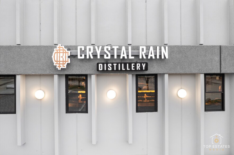 2281 S Foster Ave, Wheeling, IL for sale - Building Photo - Image 1 of 27