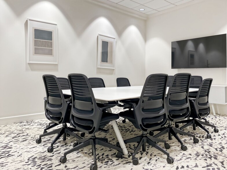 238 N Massachusetts Ave, Lakeland, FL for lease - Interior Photo - Image 2 of 15