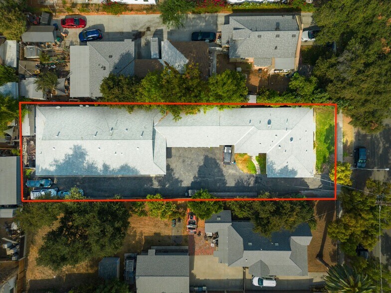 965 N Summit Ave, Pasadena, CA for sale - Building Photo - Image 3 of 11